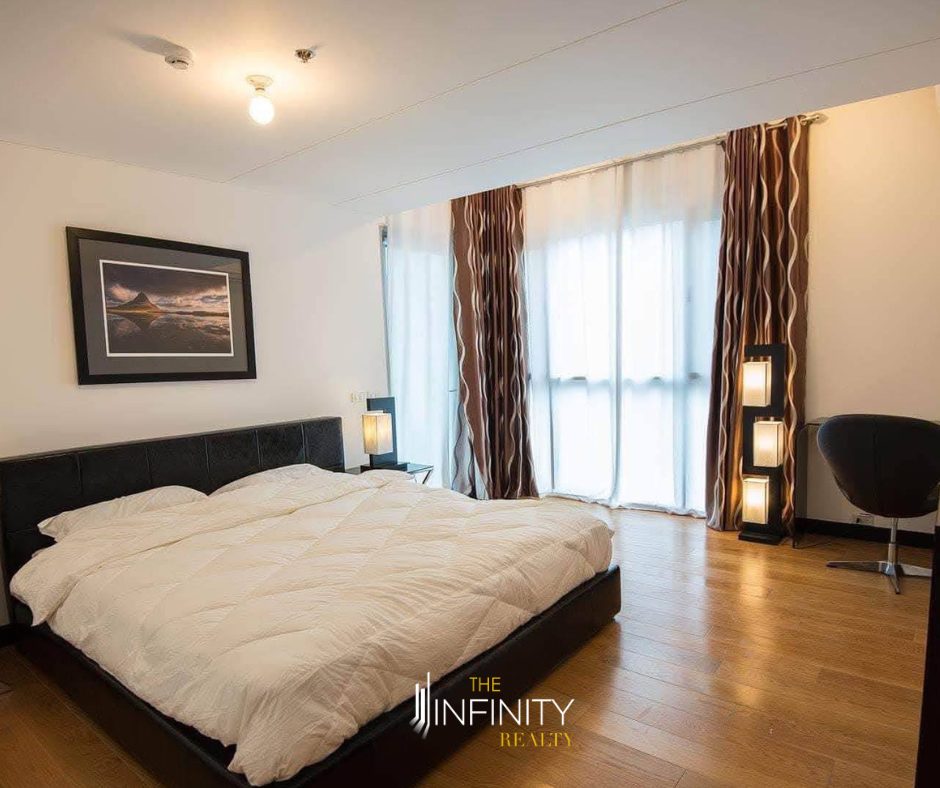 For Lease 2 Bedroom in One Serendra West Tower, Taguig City, photo 1 of 7
