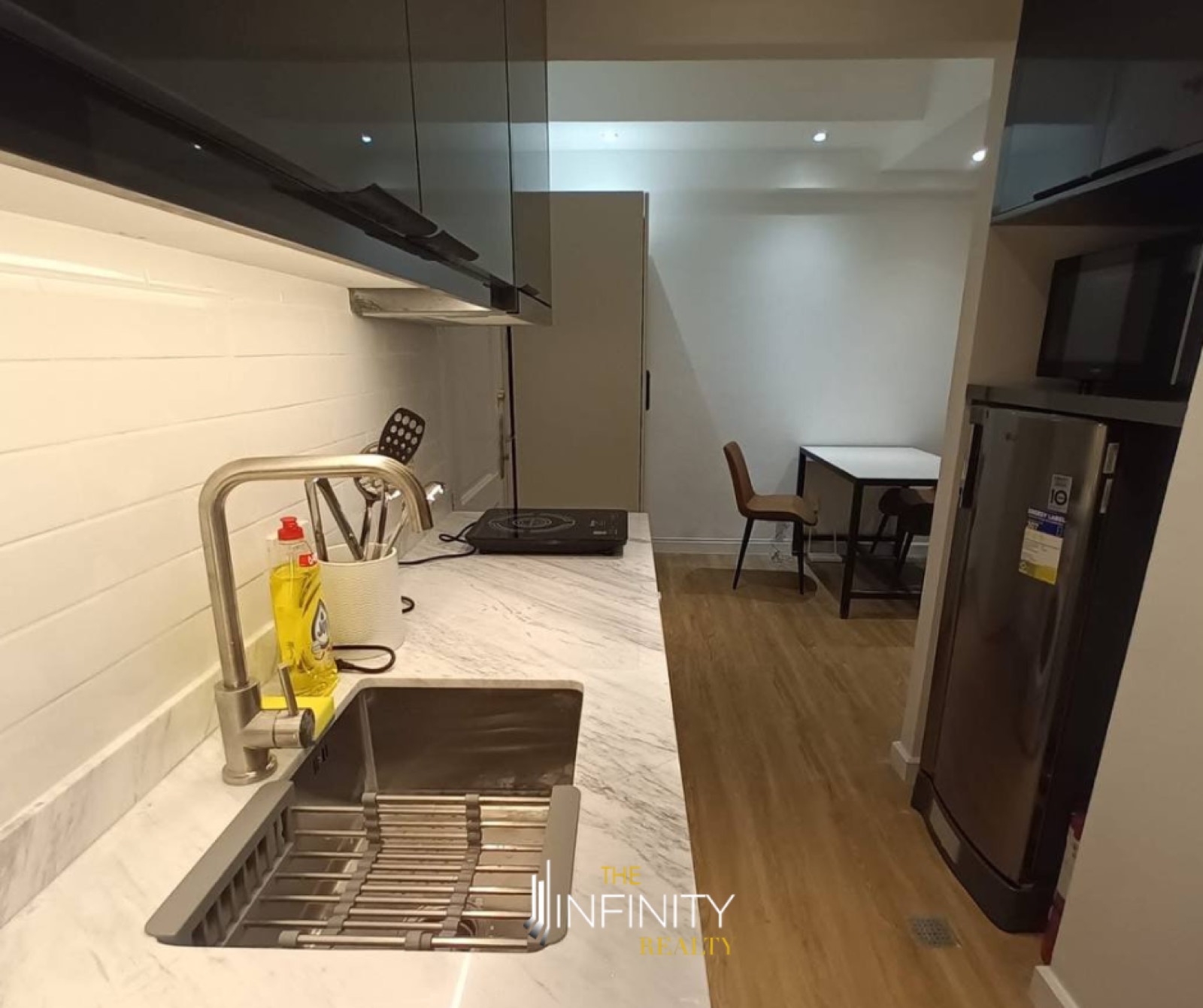 For Sale 1 Bedroom in Forbeswood Heights, Taguig City, photo 4 of 6