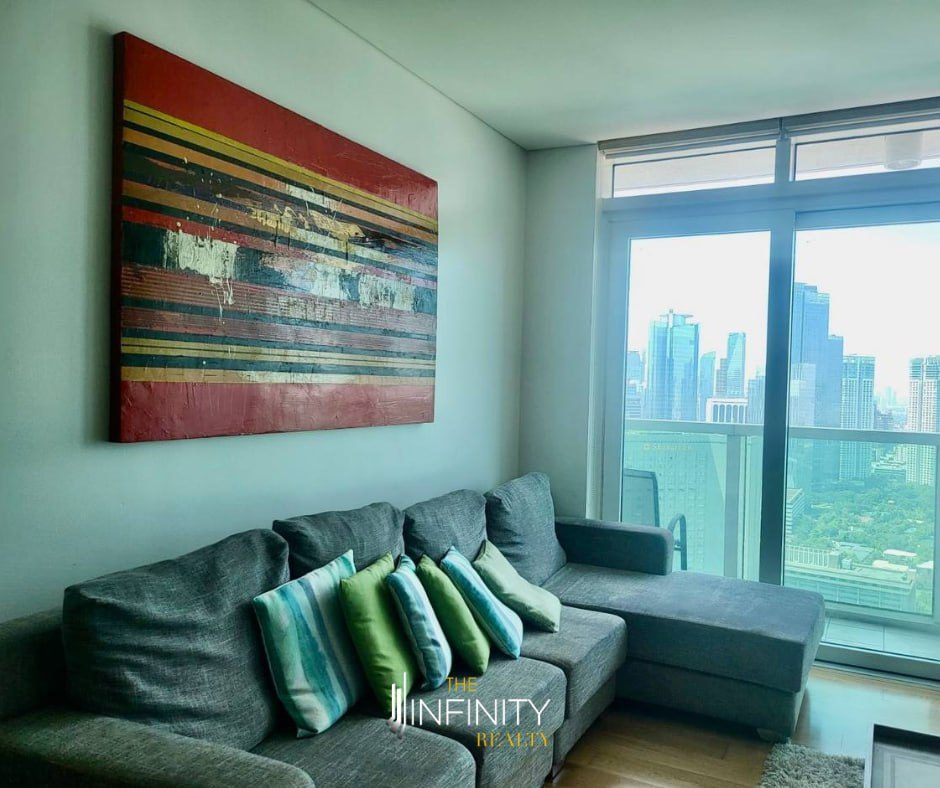 For Lease 2 Bedroom in Point Tower in Park Terraces, Makati City, photo 4 of 8