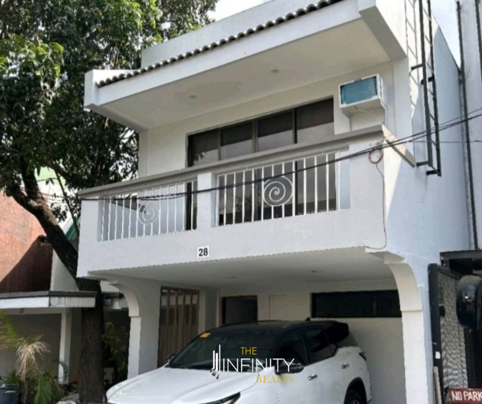 For Lease 2 Bedroom in Ecoville Executive Townhomes, Makati City, photo 1 of 9