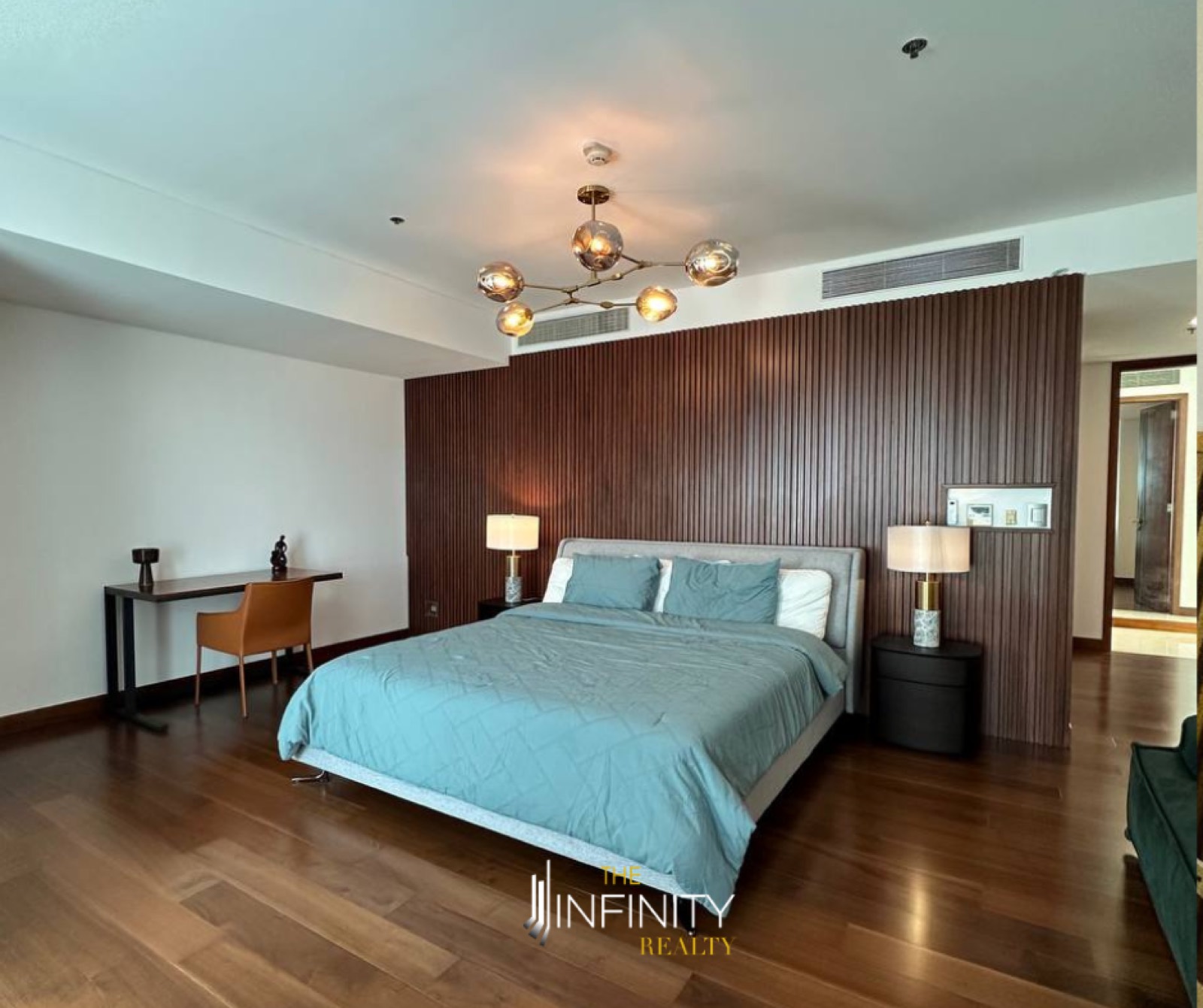 For Lease 3 Bedroom in Salcedo Two Roxas Triangle, Makati City, photo 1 of 19