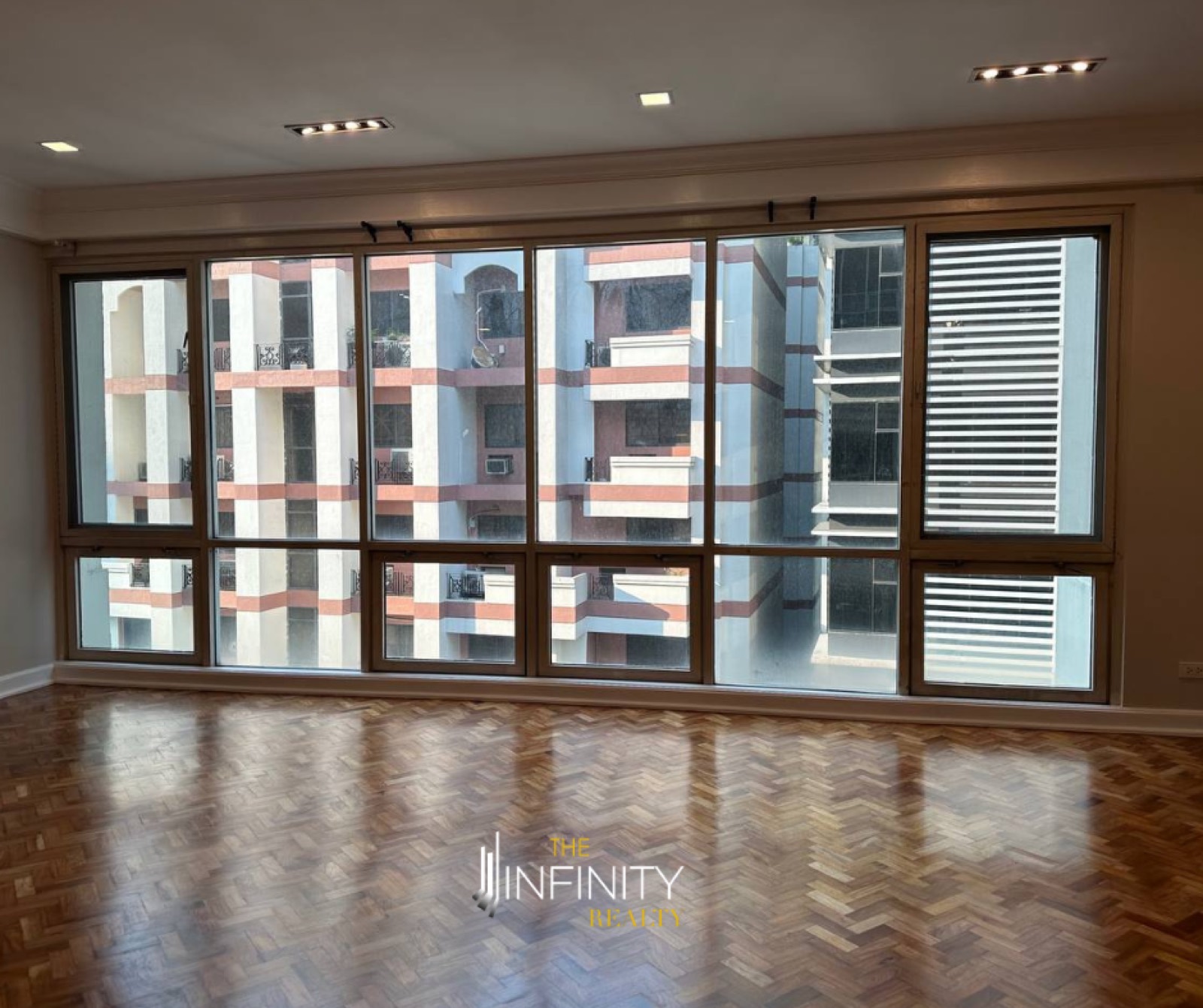 For Sale 2 Bedroom in Three Salcedo Place, Makati City, photo 3 of 9