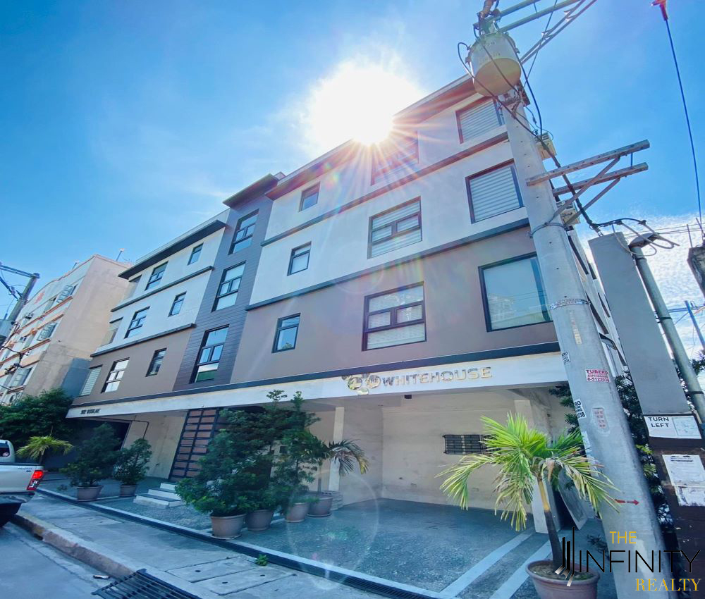 For Sale Townhouse in Mandaluyong