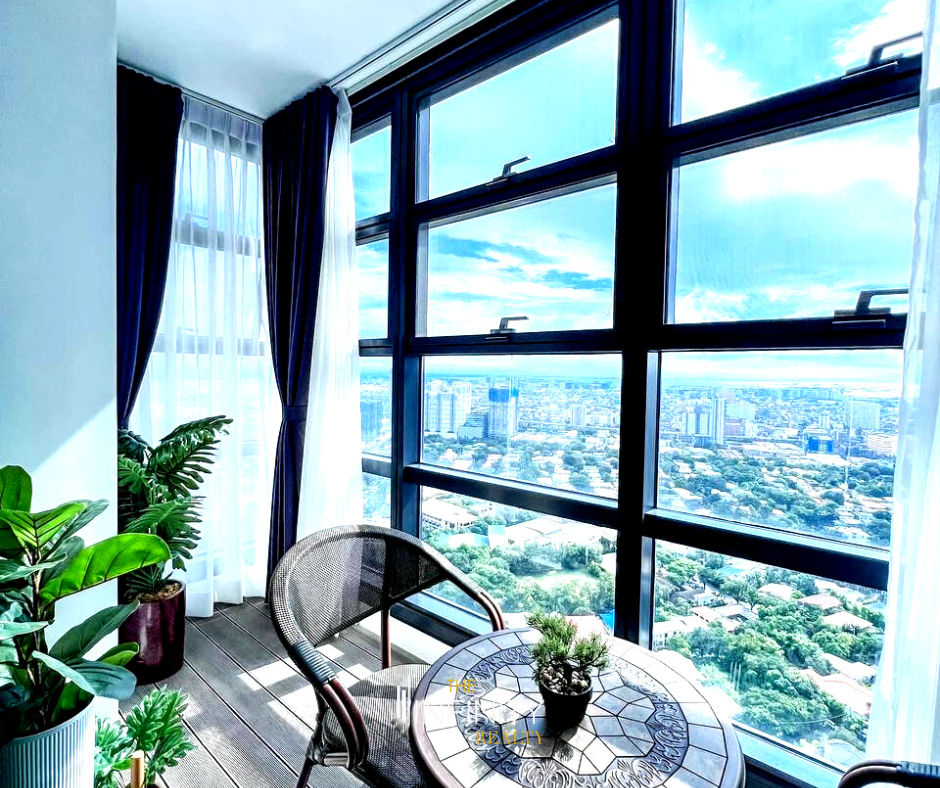 Garden Towers, Makati City – Condo For Rent