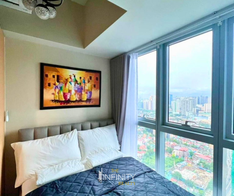 2 Bedroom For Lease in Uptown Parksuites Tower, Taguig City