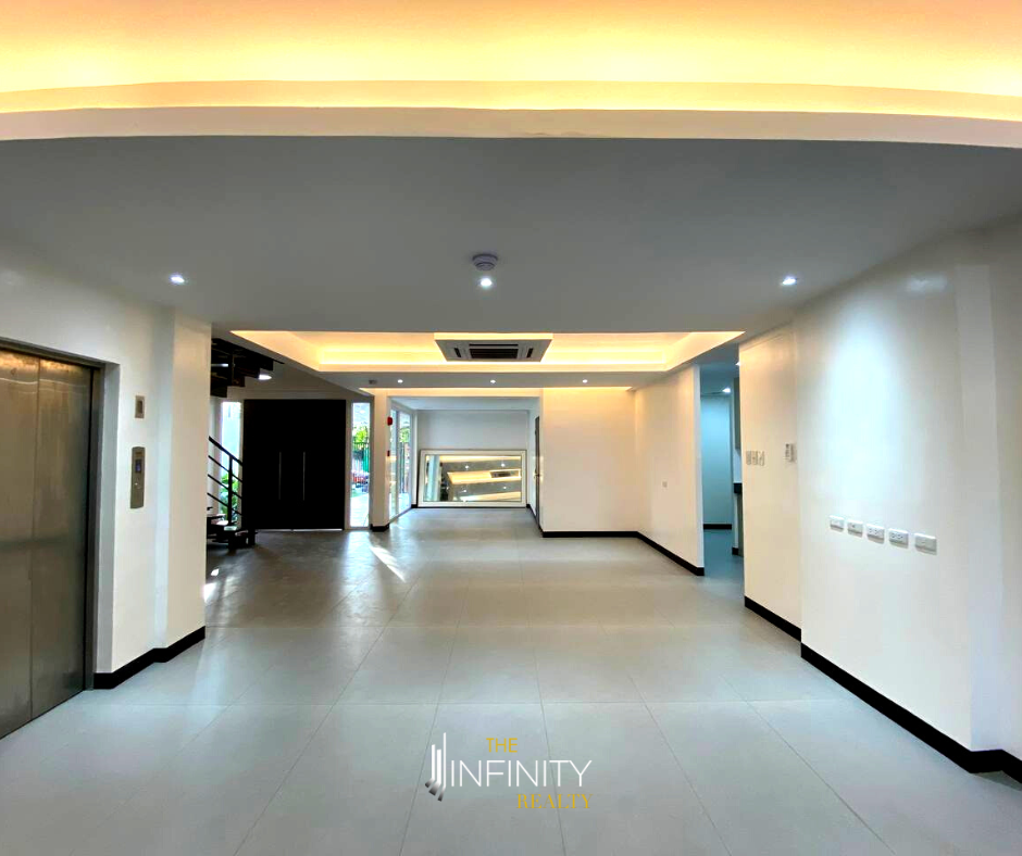 5 Bedroom For Sale in Bel Air 2, Makati City