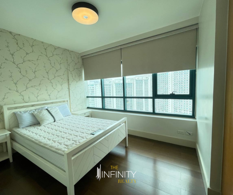 2 Bedroom For Lease in Edades Tower, Rockwell, Makati City