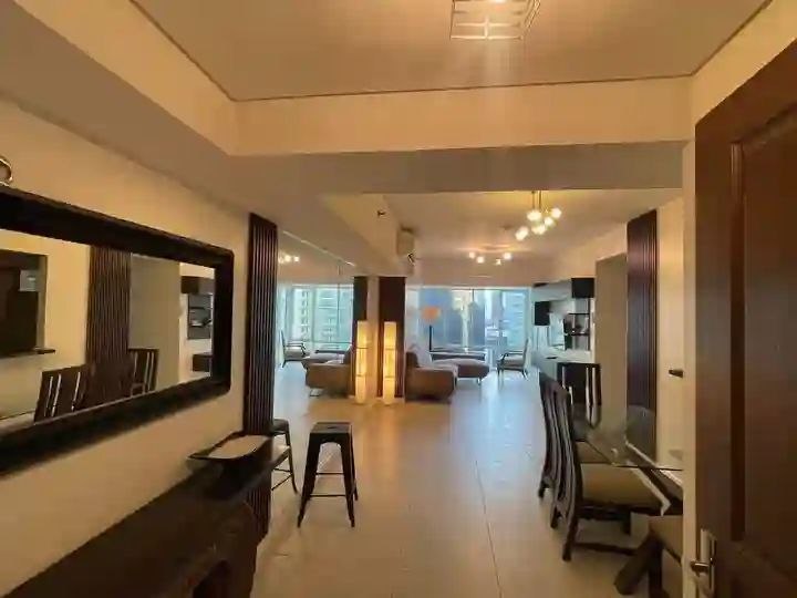 For Lease 3 Bedroom in Red Oak at Two Serendra, Taguig City